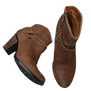 sofft womens booties